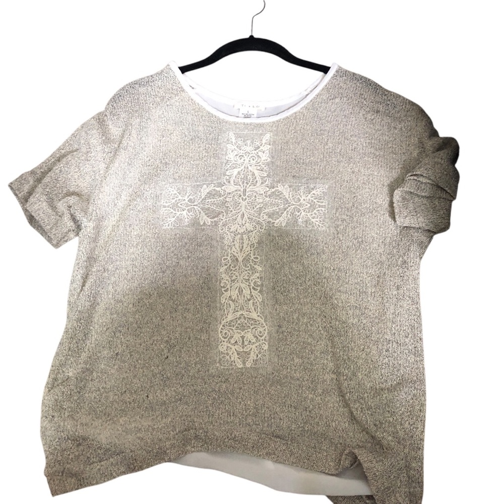 ti + lo Size Large Cross Pullover Top